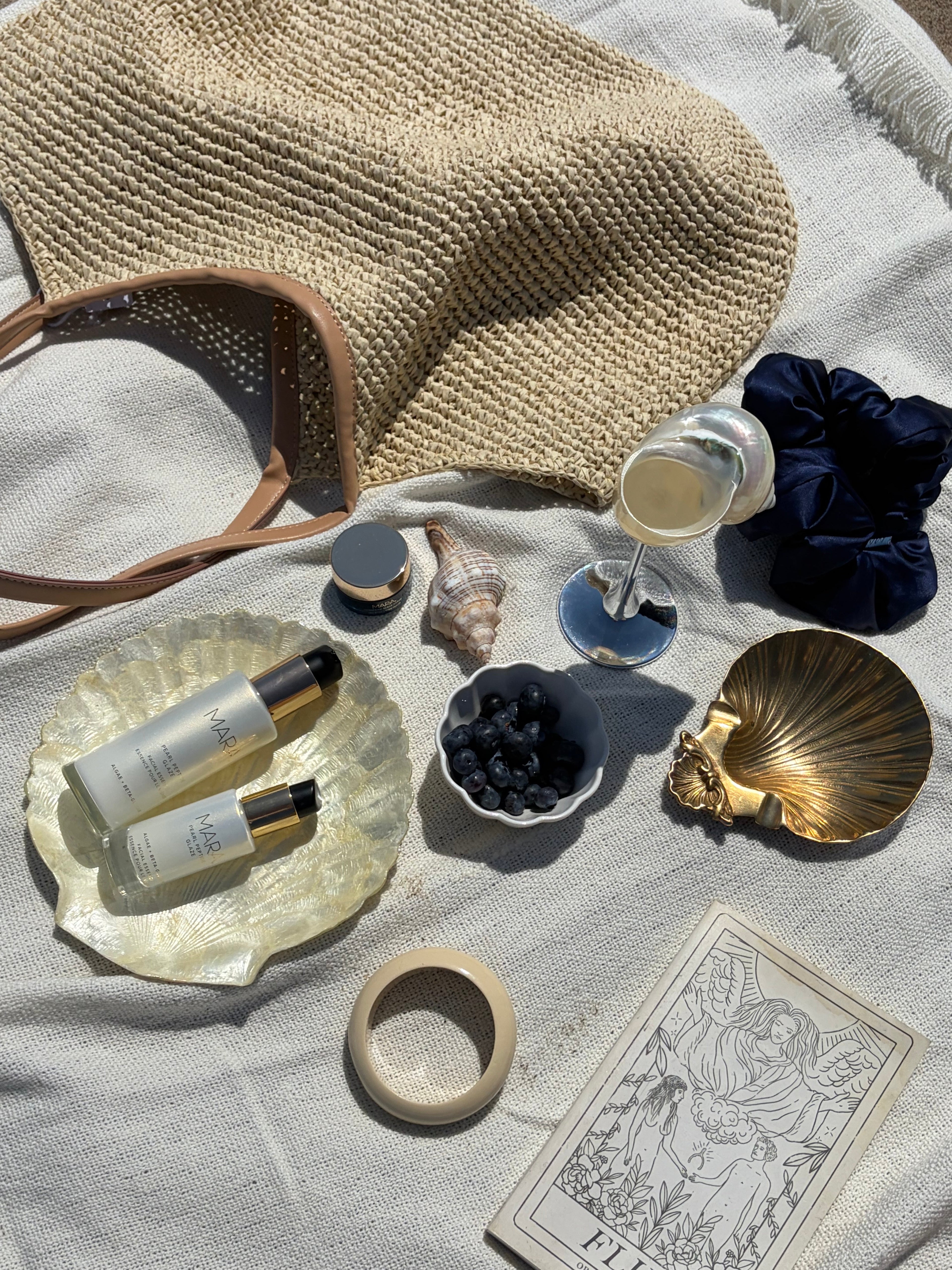 Summer Edit: Read, Wear, Spritz & Skin