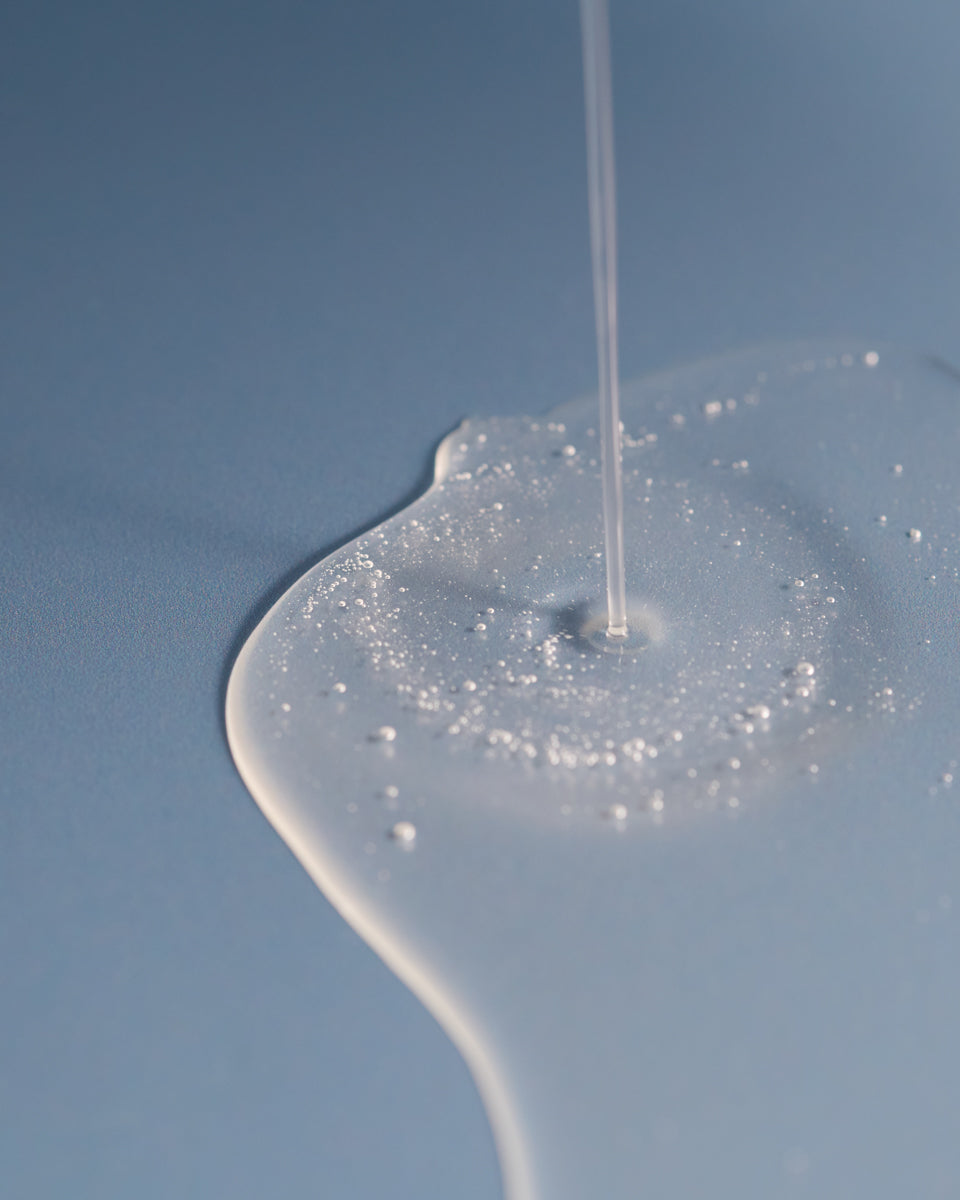 Algae Enzyme Cleansing Oil Swatch | MARA