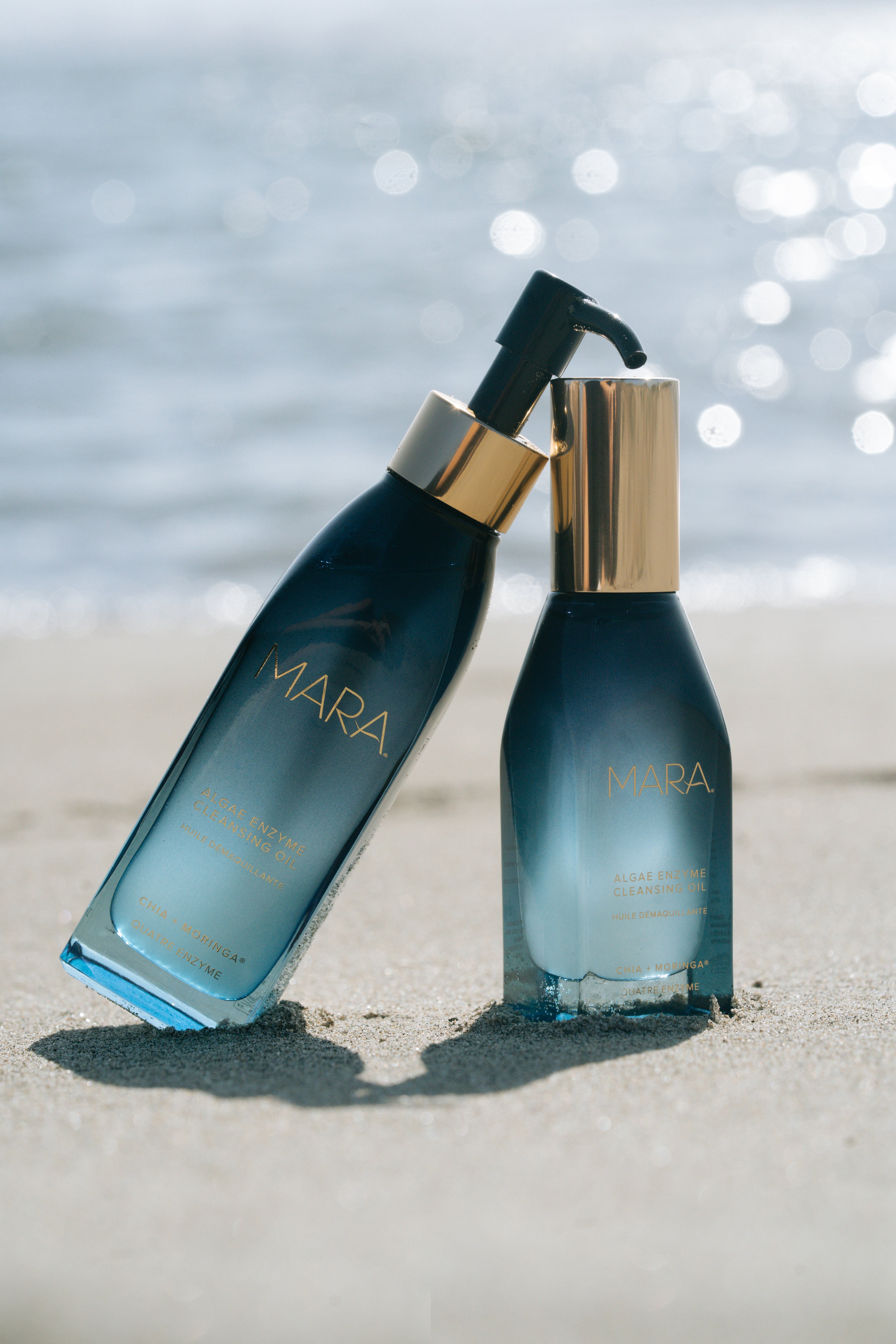 two mara cleansers on the beach