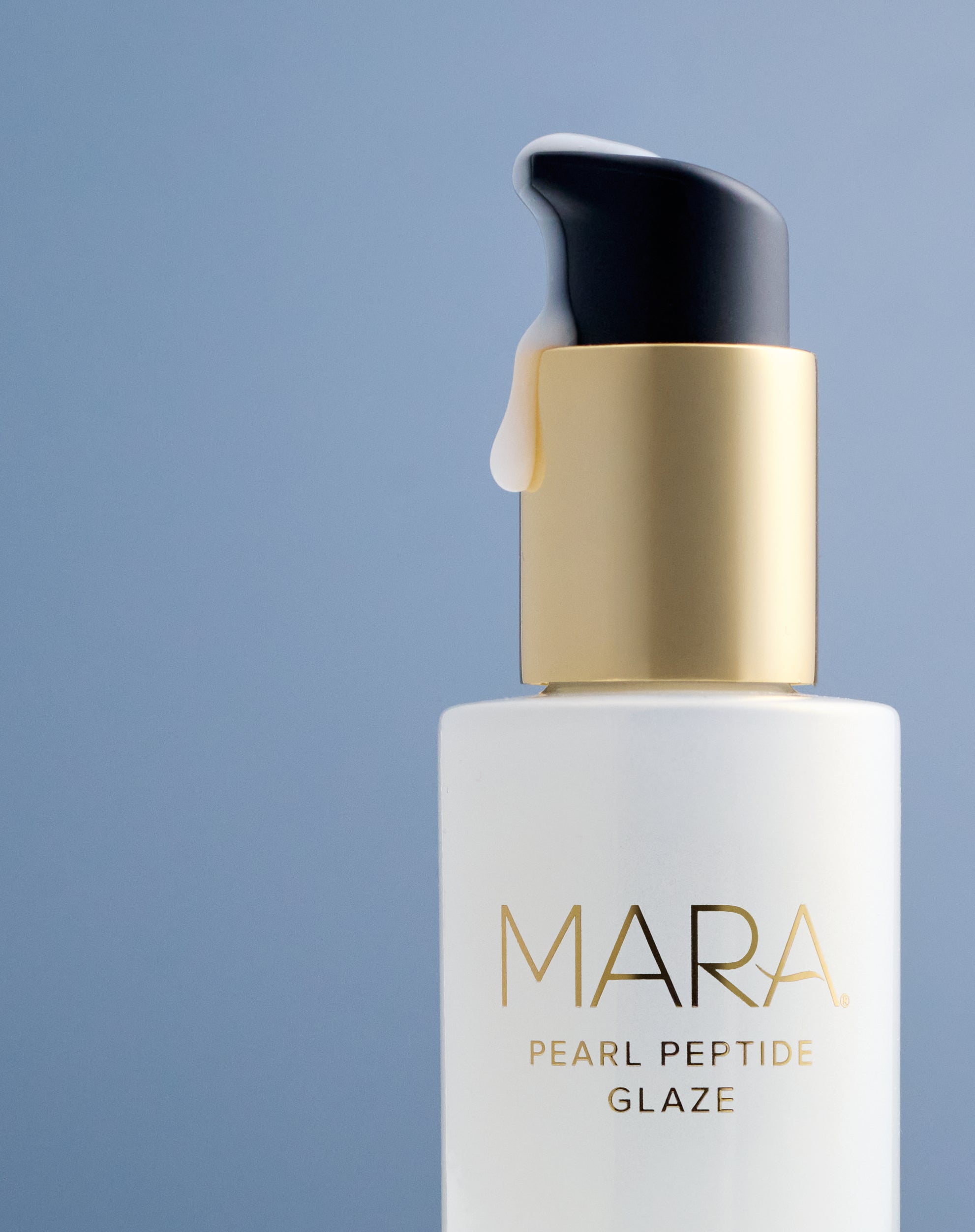 MARA Pearl peptide Glaze in front of a blue background 