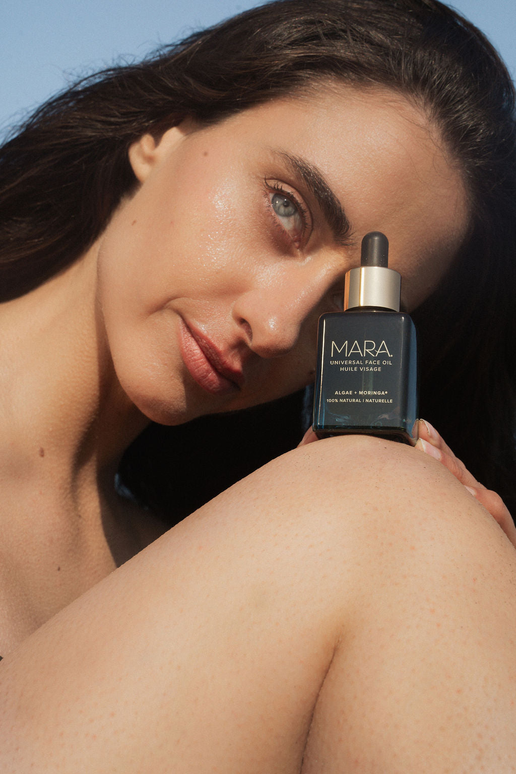 Universal Face Oil with model 