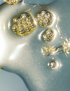 texture of Universal Face Oil